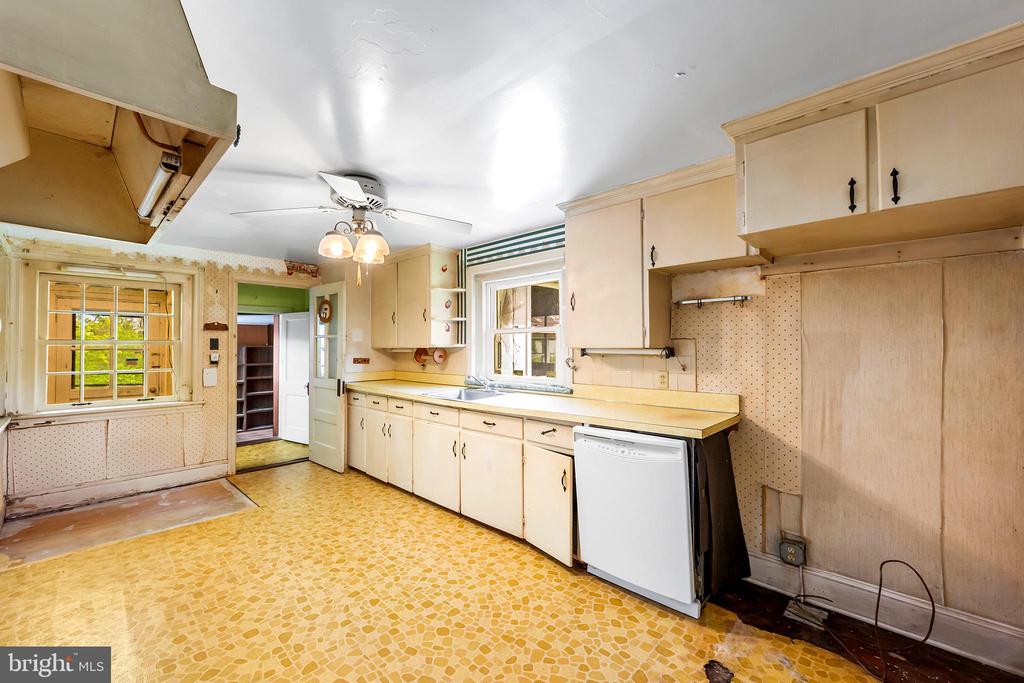 3577 OLDE BEDMINSTER ROAD