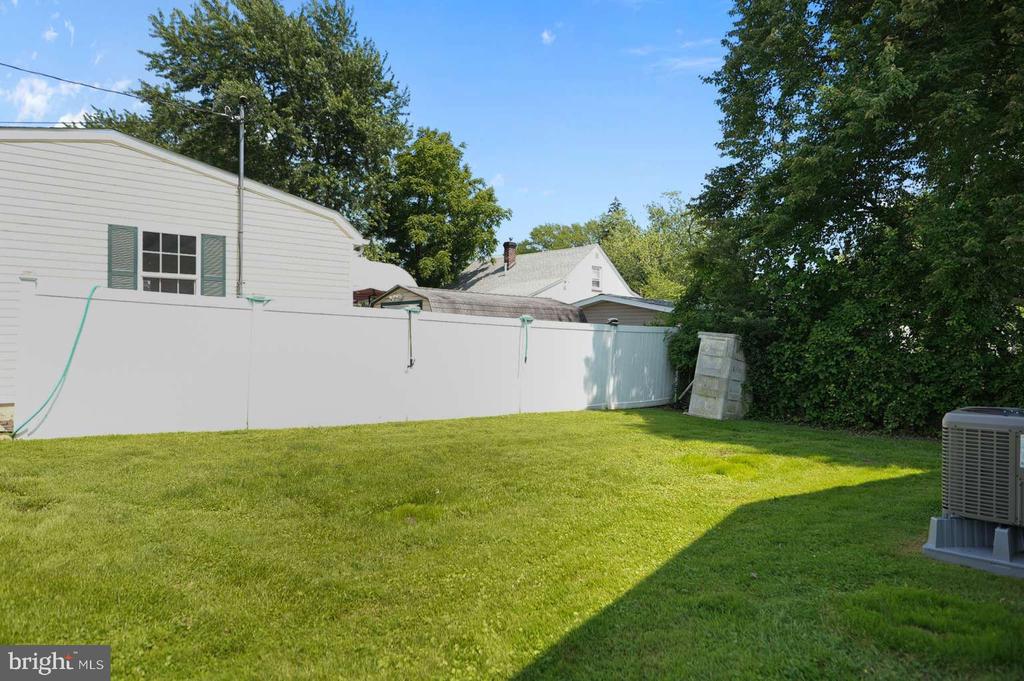 114 GRANDVIEW AVENUE