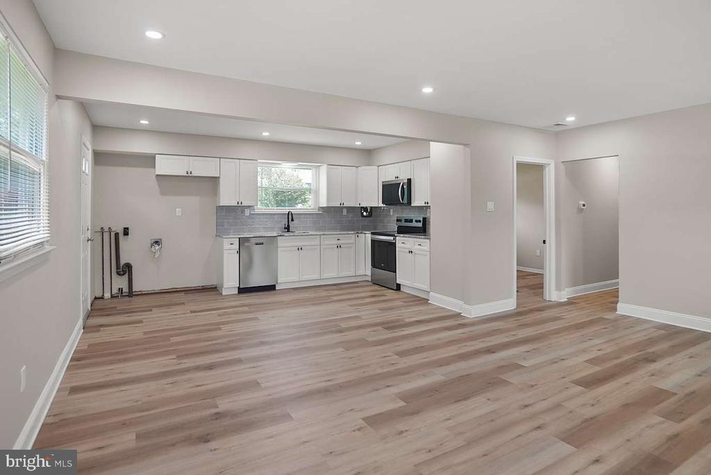 114 GRANDVIEW AVENUE