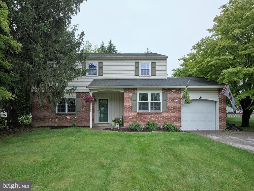 408 W BRISTOL ROAD