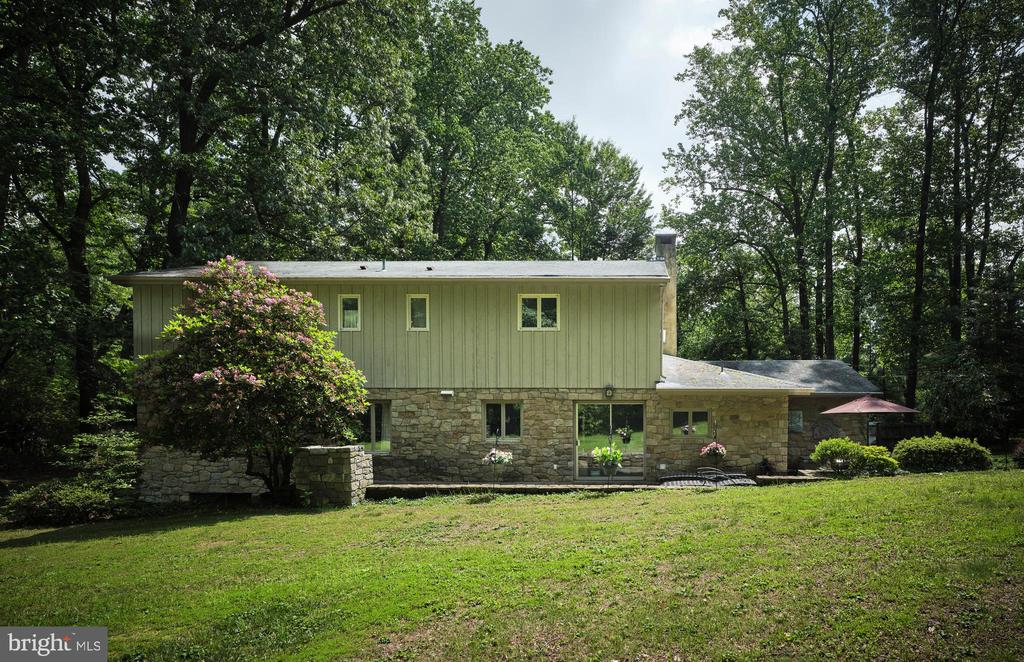 6189 GREENHILL ROAD