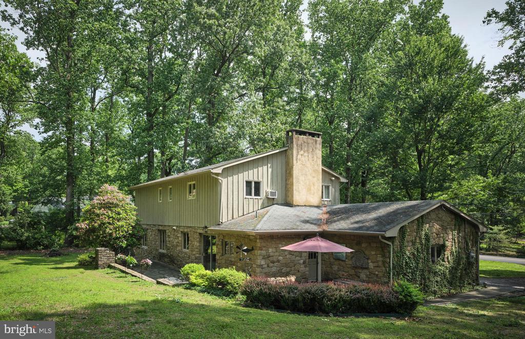 6189 GREENHILL ROAD