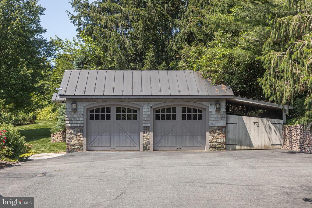 6431 STONEY HILL ROAD