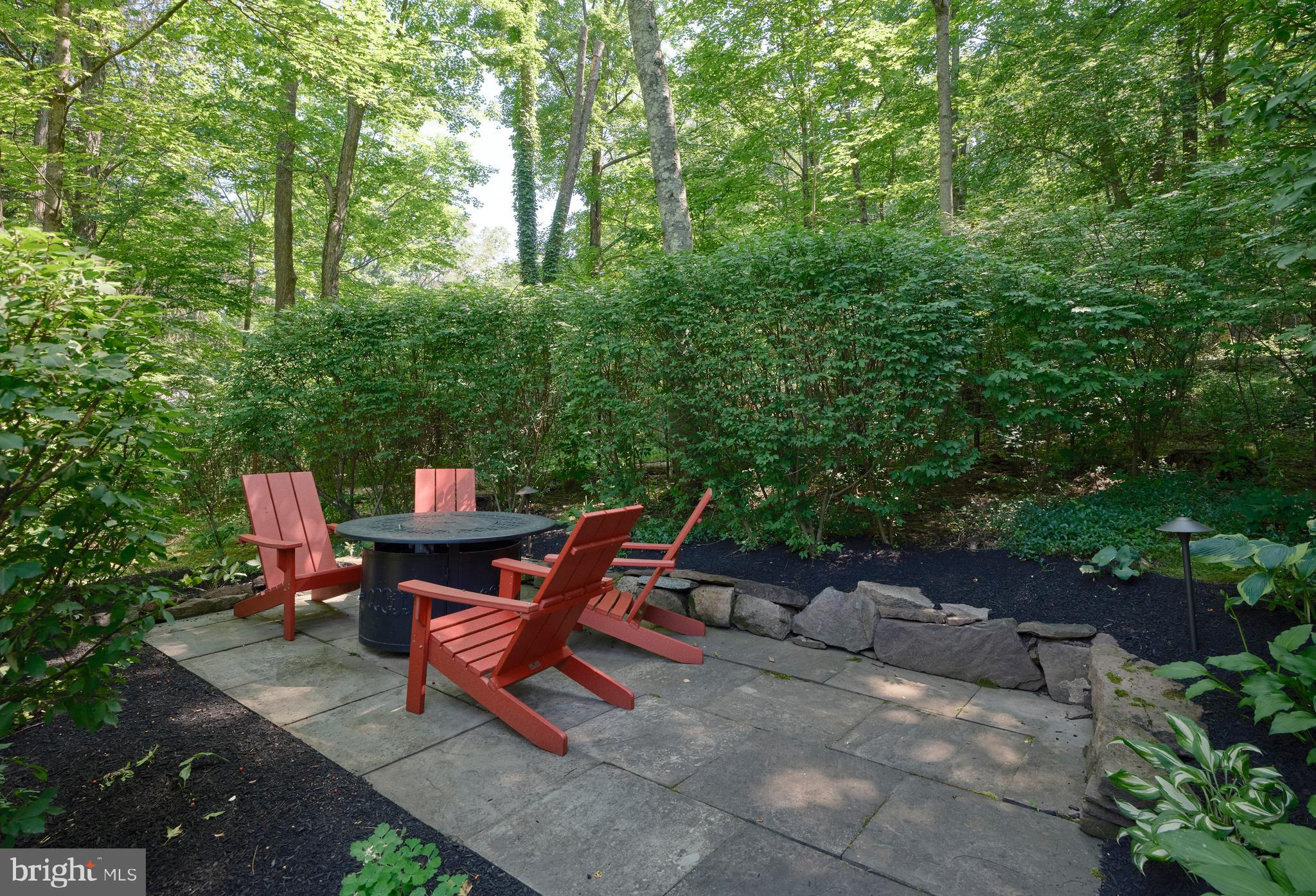 2395 VALLEY ROAD