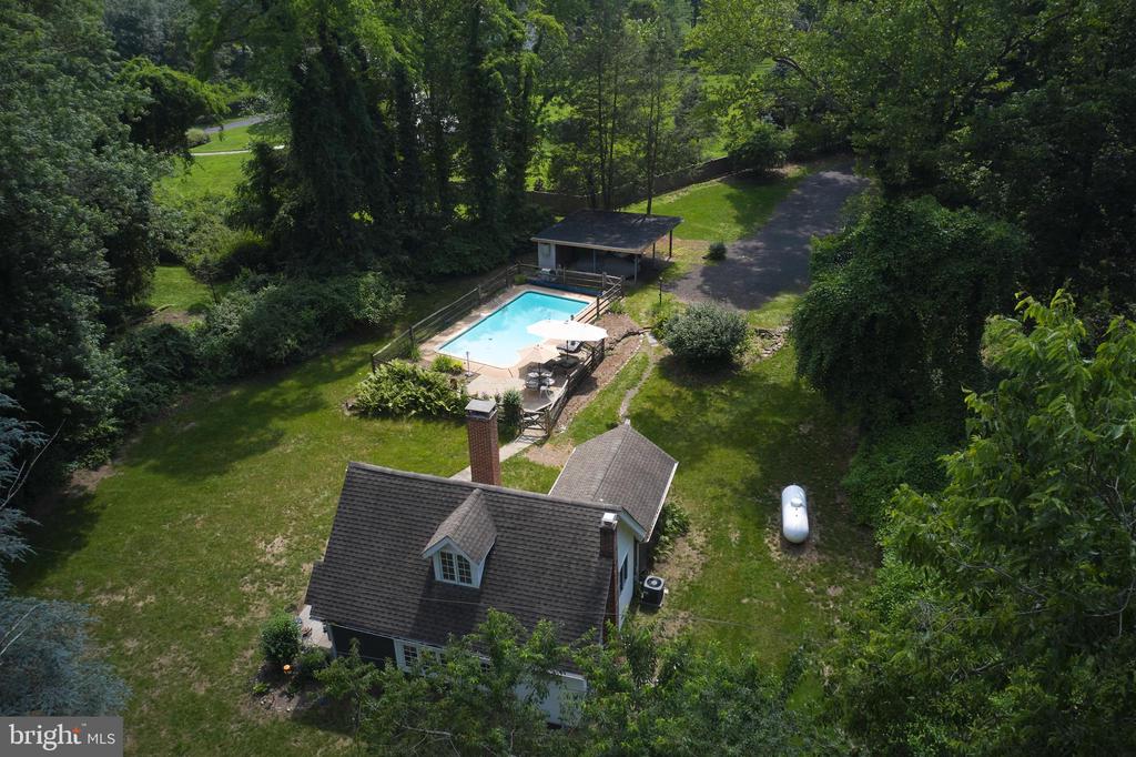 2598 RIVER ROAD