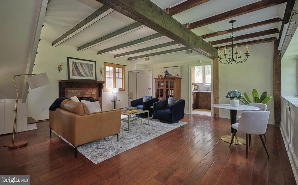 2598 RIVER ROAD
