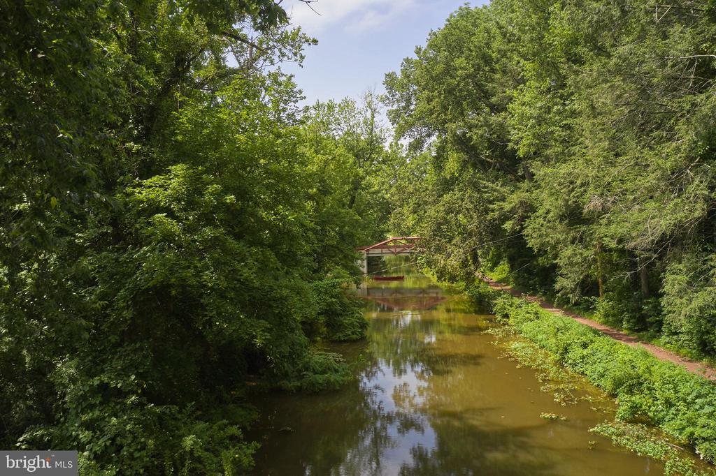 2598 RIVER ROAD