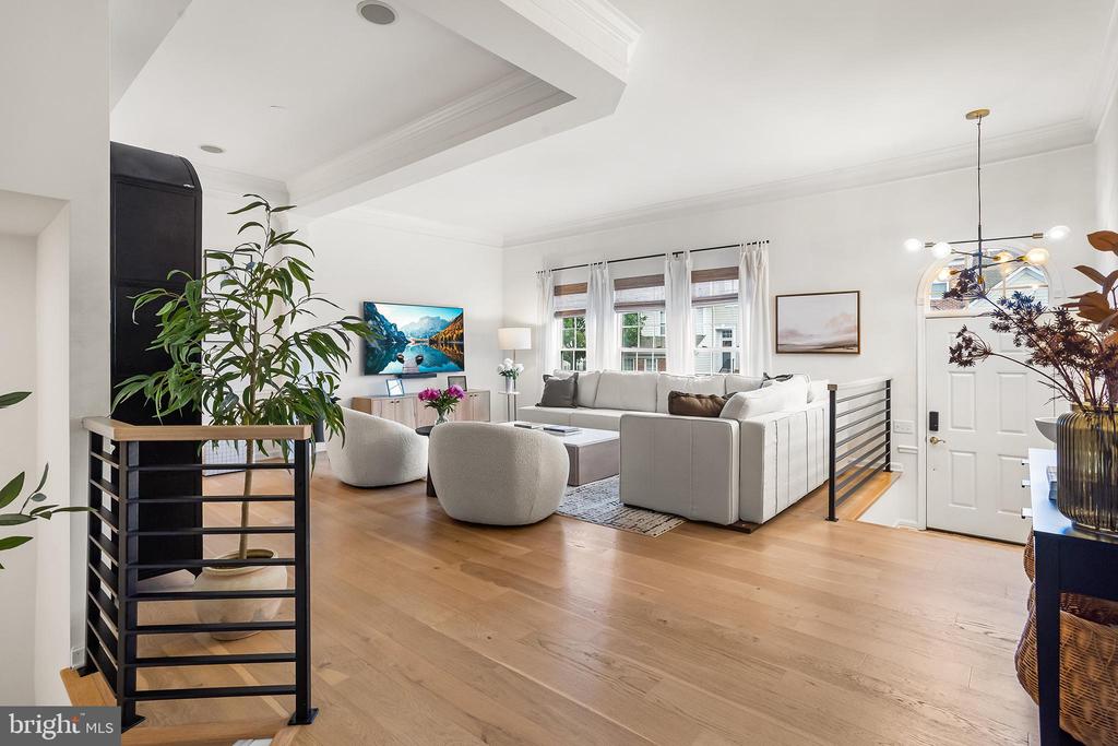 59 AVALON COURT 1303