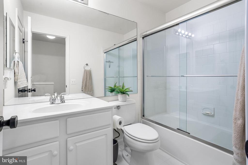 59 AVALON COURT 1303