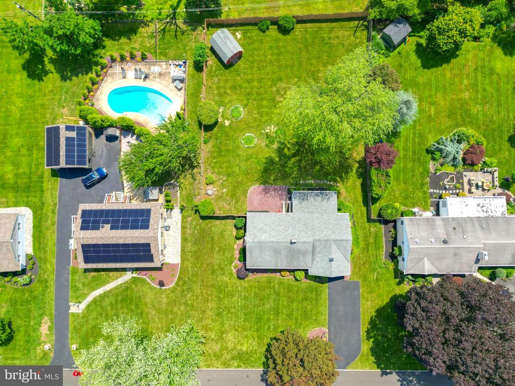 760 SWEETBRIAR DRIVE