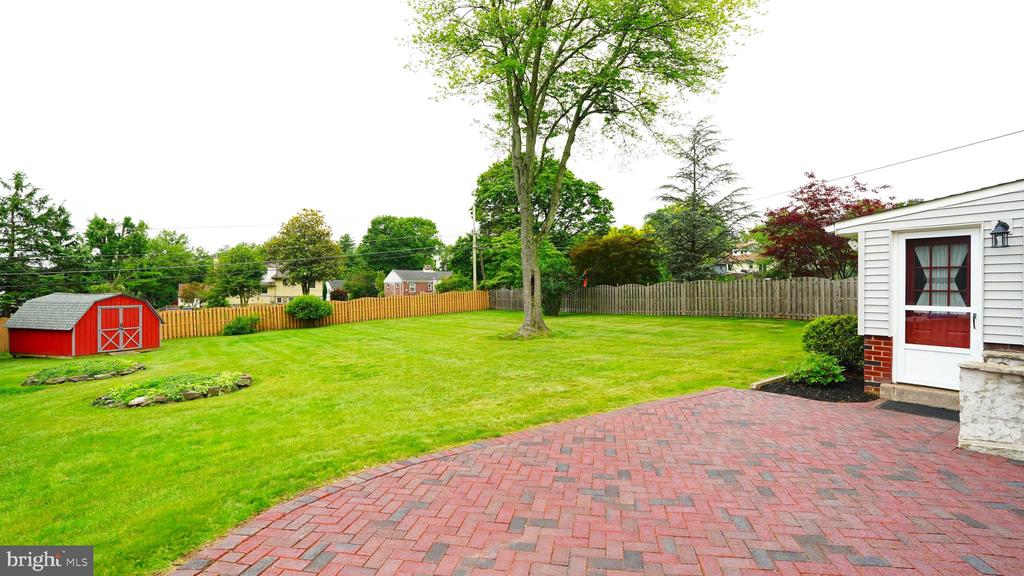 760 SWEETBRIAR DRIVE