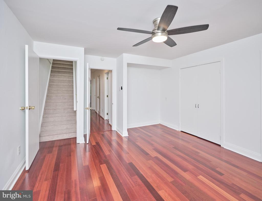 27 ARDEN WAY