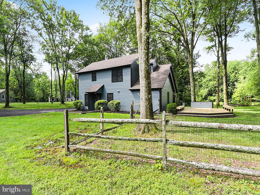 476 N SHADY RETREAT ROAD
