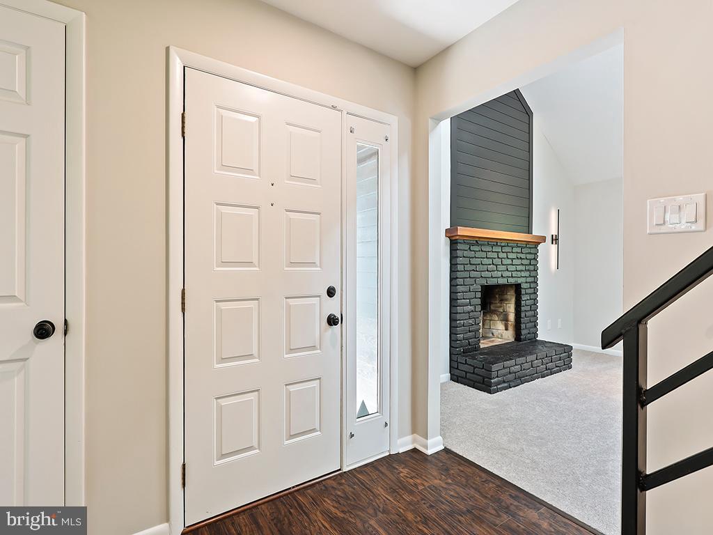 476 N SHADY RETREAT ROAD