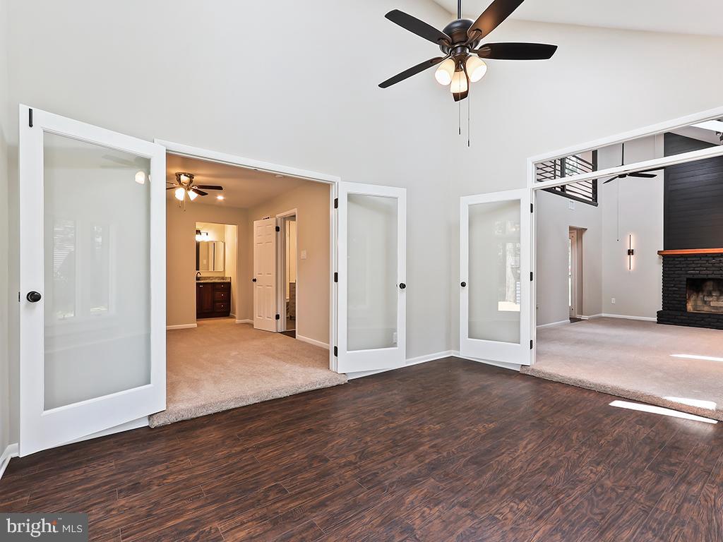 476 N SHADY RETREAT ROAD
