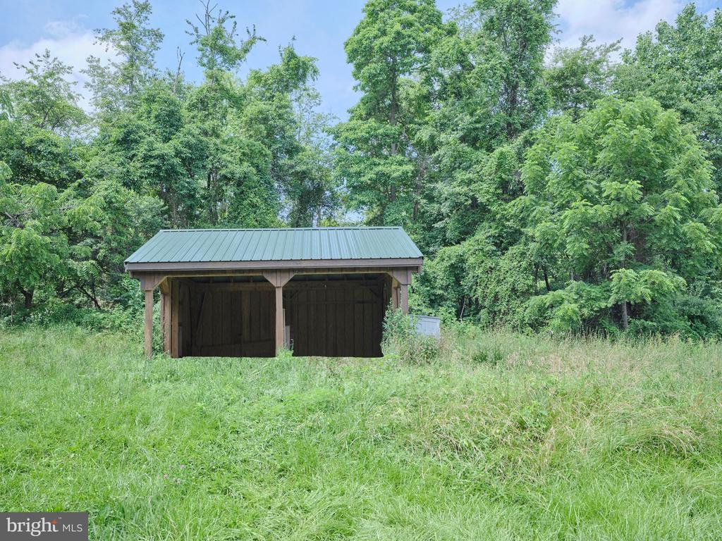 2529 GALLOWS HILL ROAD