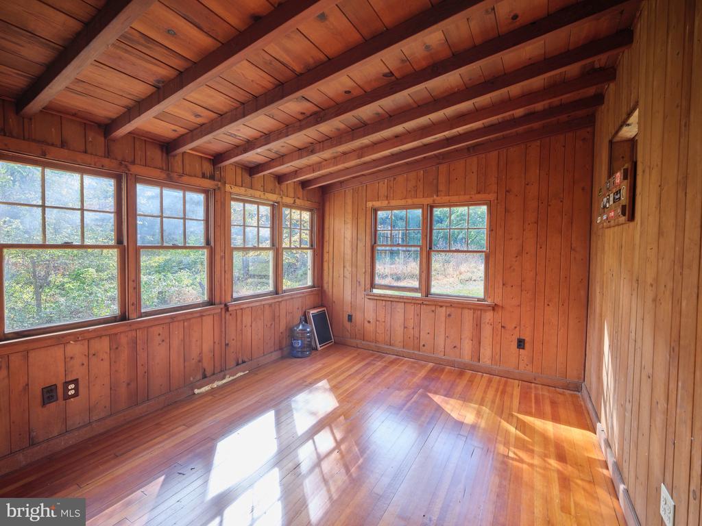 2529 GALLOWS HILL ROAD