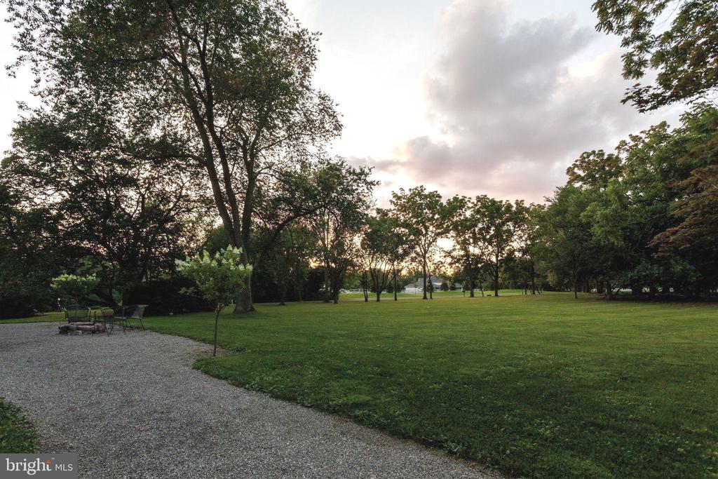 131 WILLOWBROOK DRIVE