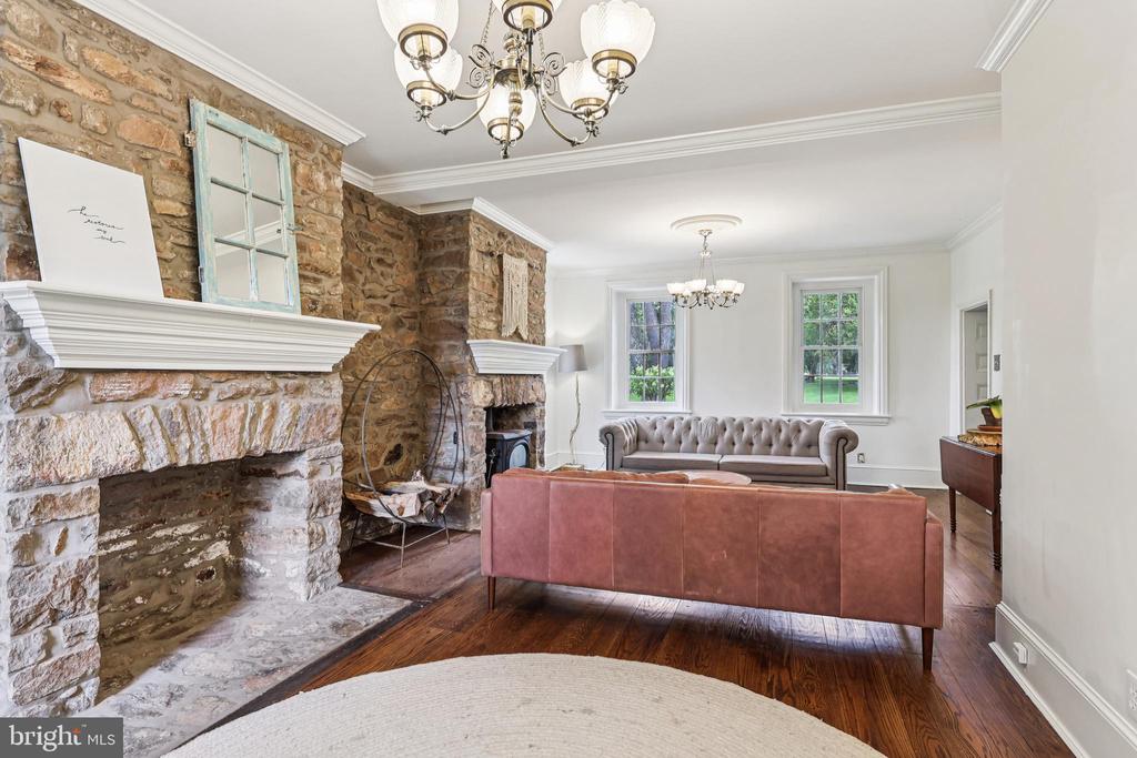 131 WILLOWBROOK DRIVE