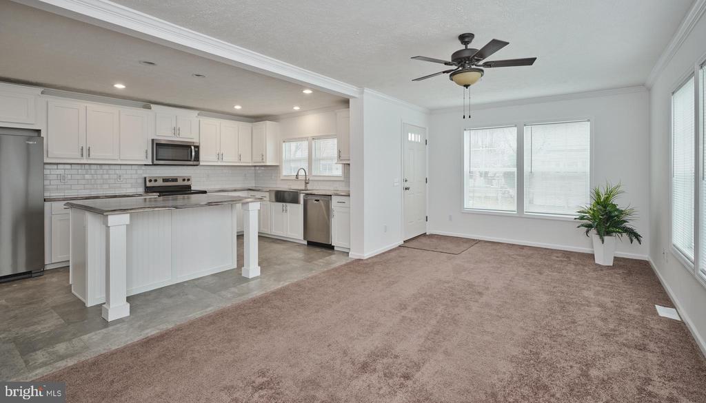 3034 CHANDLER DRIVE SOUTH