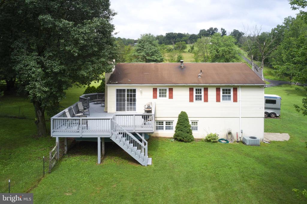 1945 SWEETBRIAR ROAD