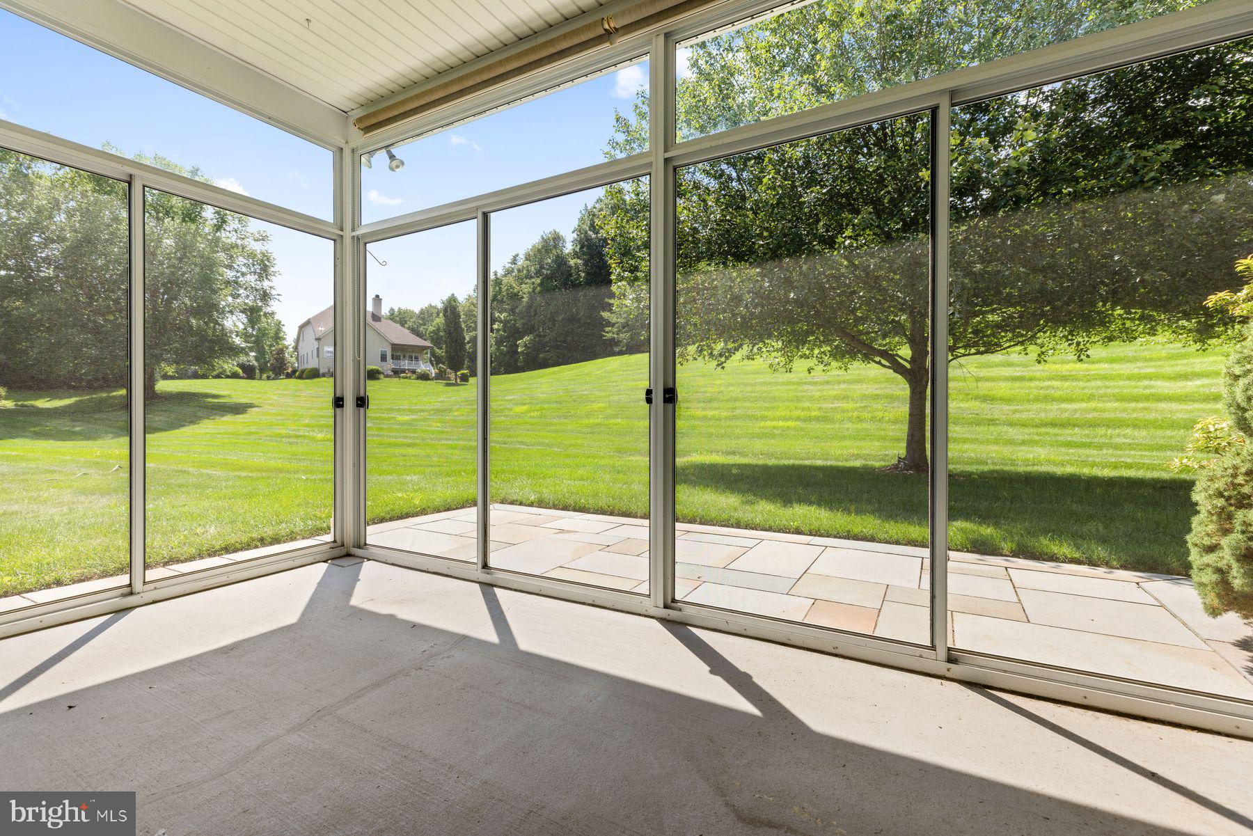 143 SILVERTAIL LANE