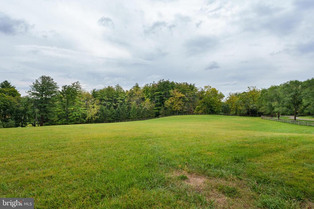 6997 PHILLIPS MILL ROAD