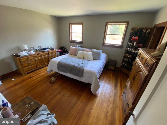 345 E DARK HOLLOW ROAD 4