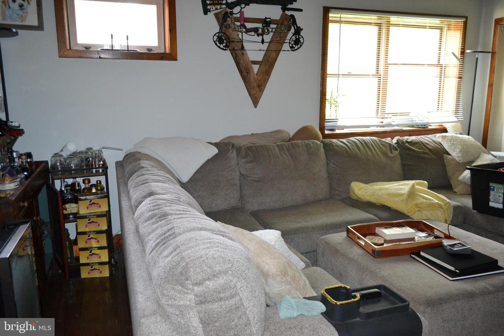 345 E DARK HOLLOW ROAD 4