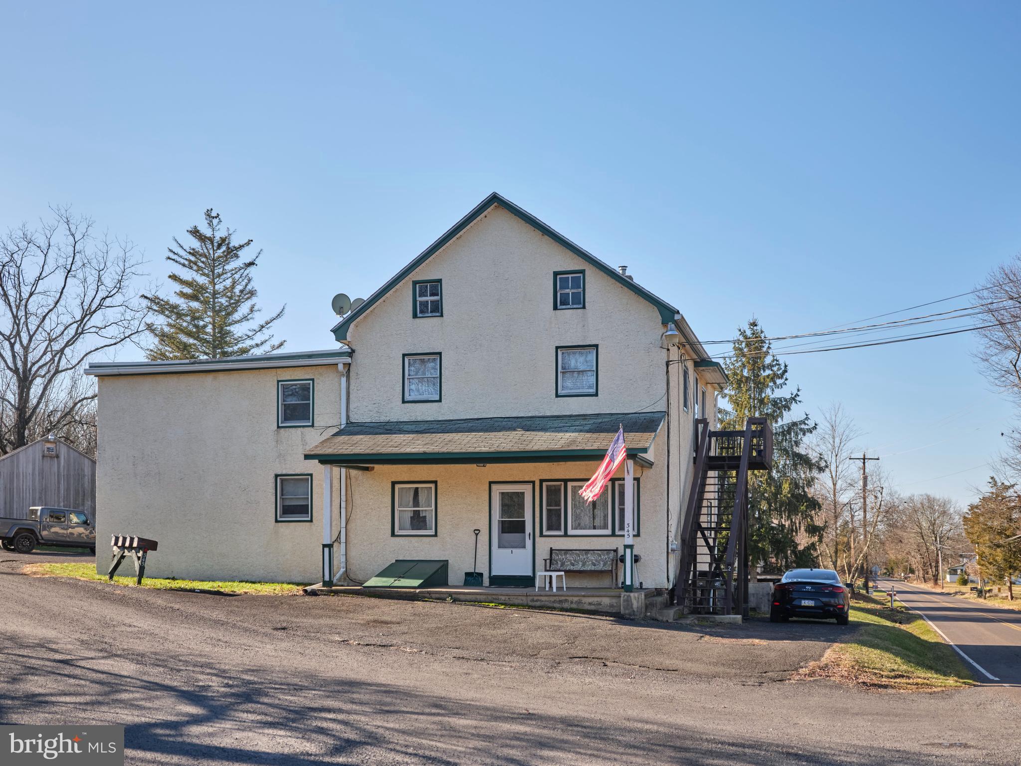 345 E DARK HOLLOW ROAD 4