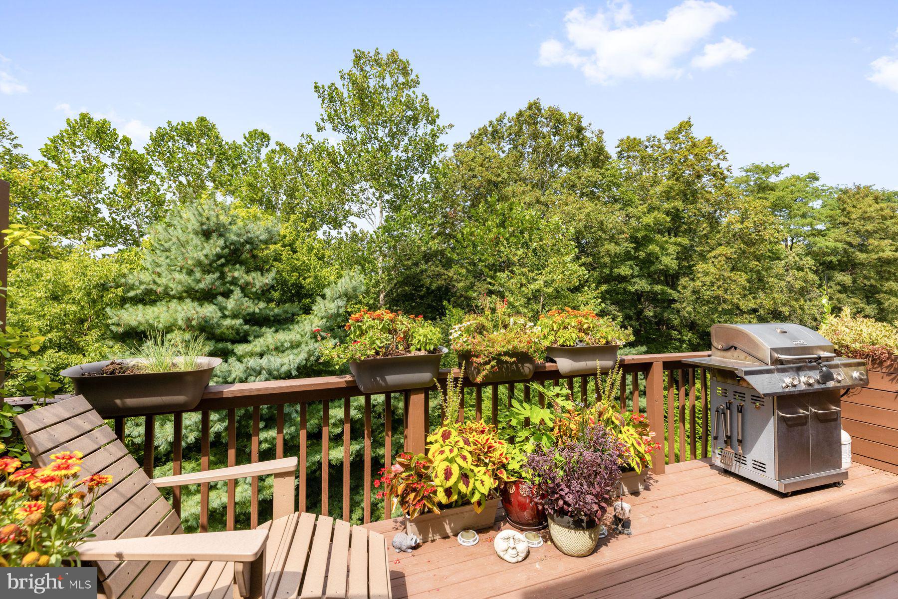 104 ROLLING HILL COURT