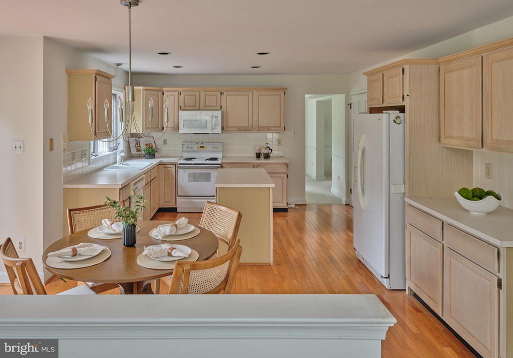 15 RIVERSTONE CIRCLE