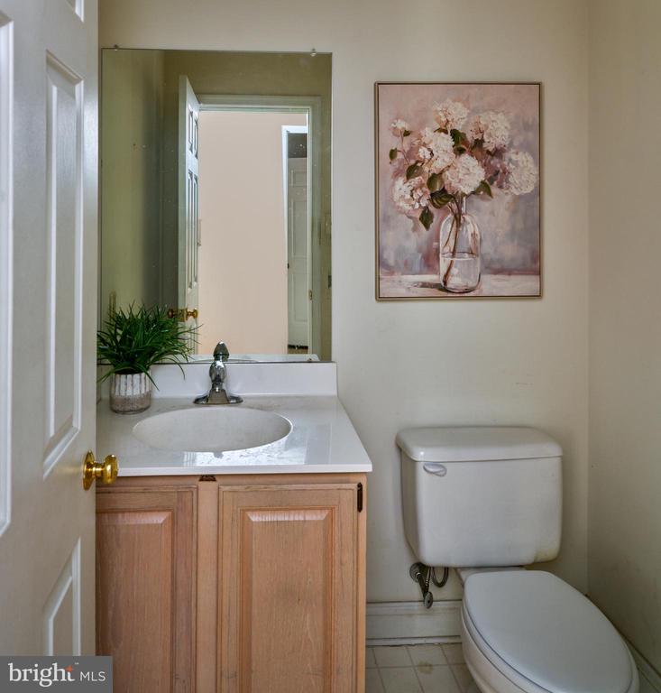 15 RIVERSTONE CIRCLE
