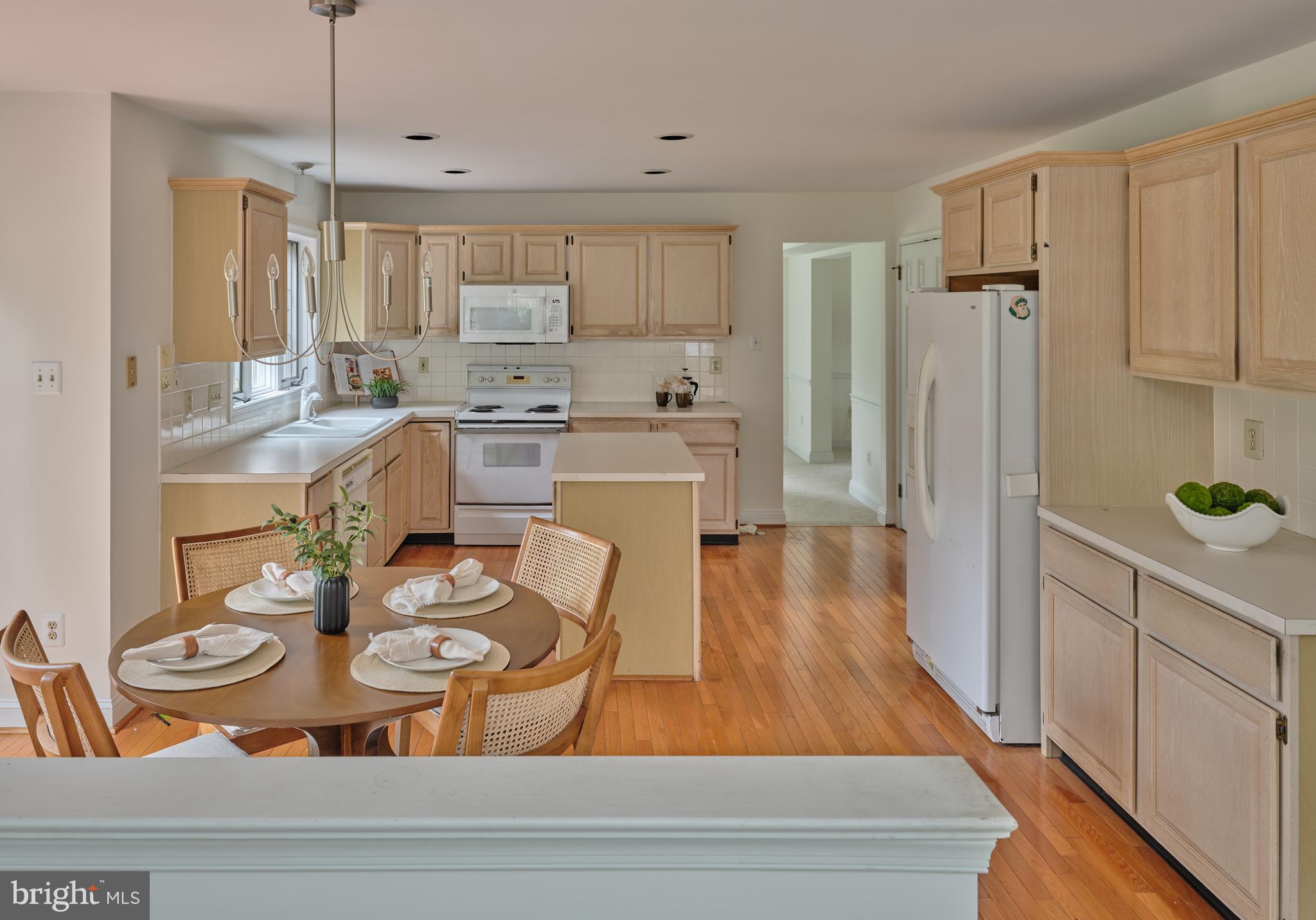 15 RIVERSTONE CIRCLE