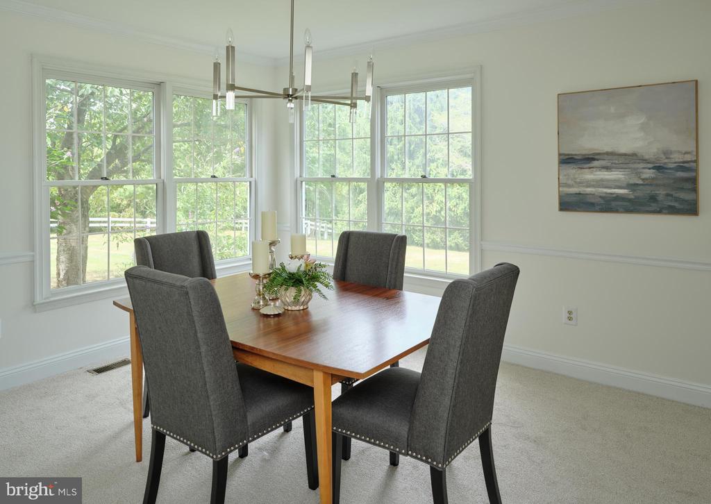 15 RIVERSTONE CIRCLE