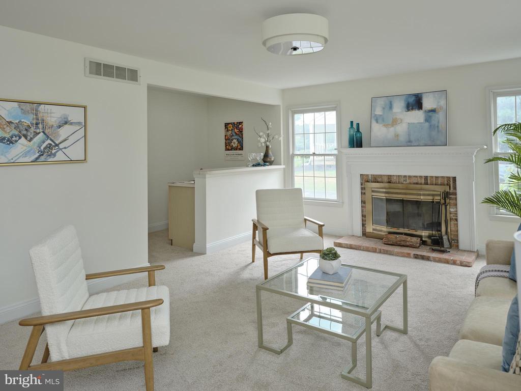 15 RIVERSTONE CIRCLE
