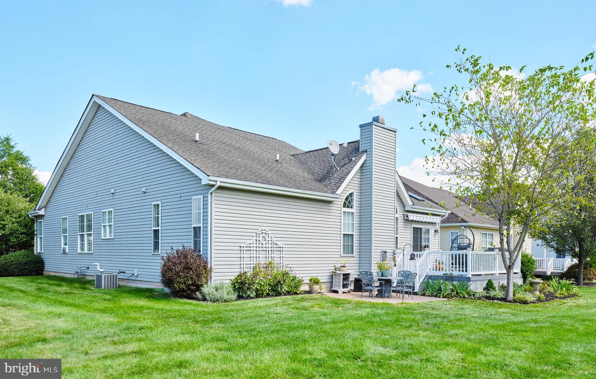 1311 CREEKSIDE LANE