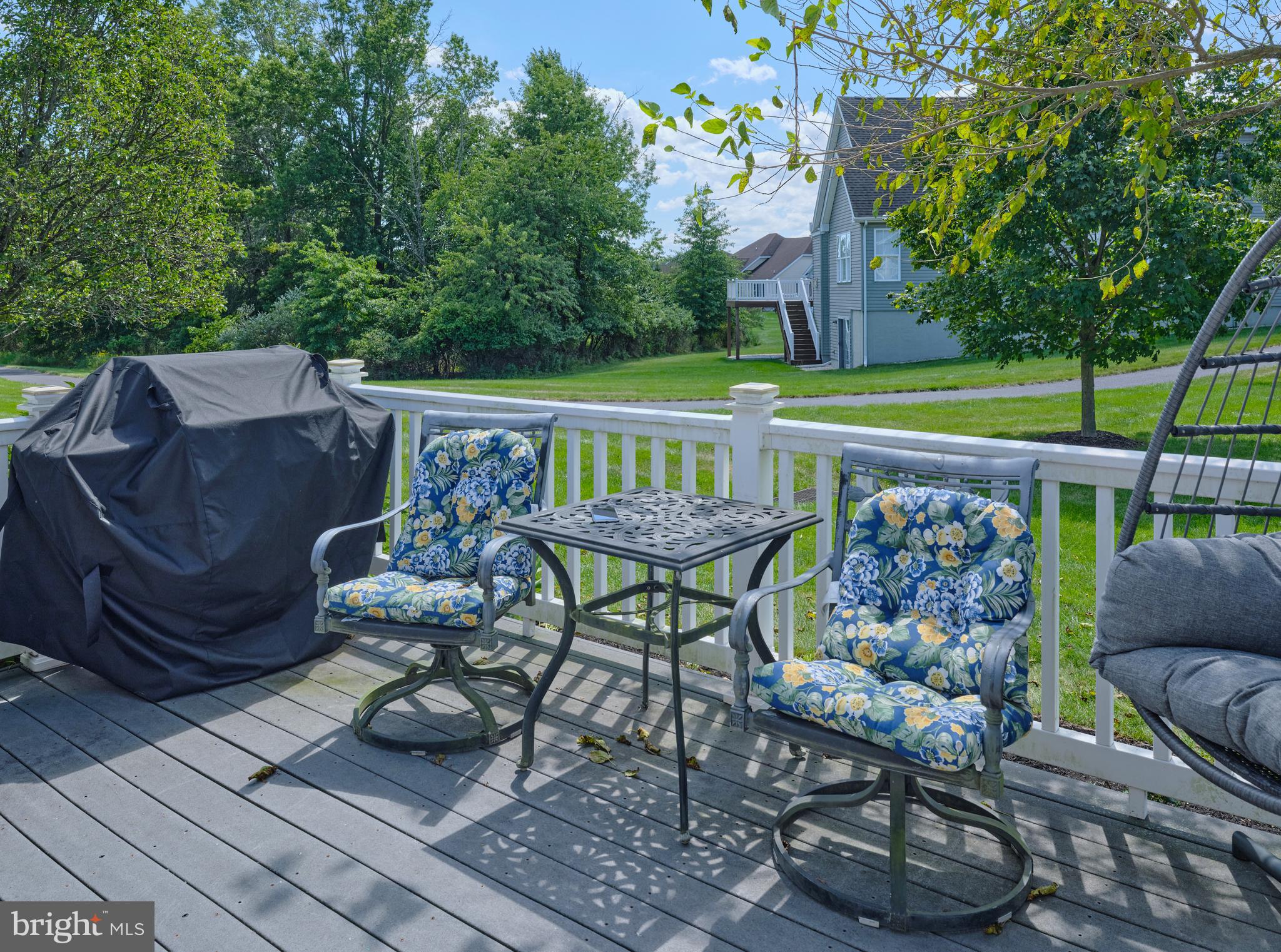 1311 CREEKSIDE LANE