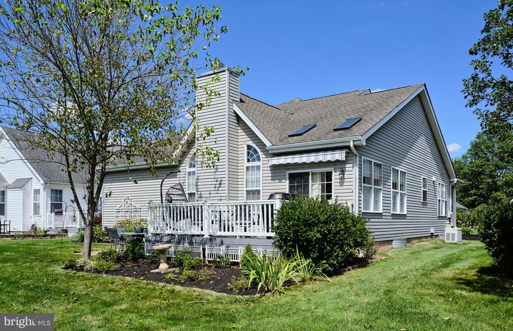 1311 CREEKSIDE LANE
