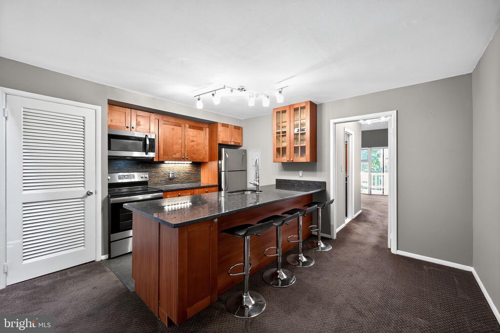 13 OSCAR HAMMERSTEIN WAY B