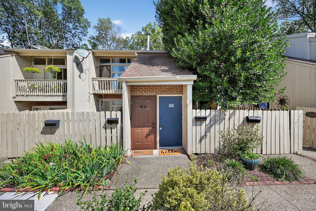 13 OSCAR HAMMERSTEIN WAY B