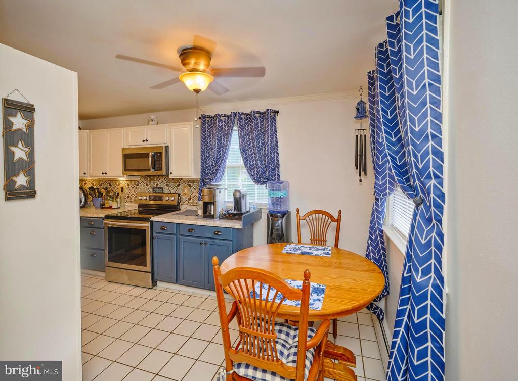 403 S MAIN STREET S201