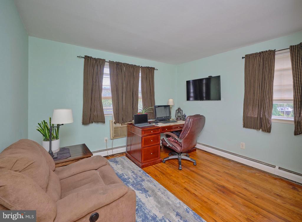 403 S MAIN STREET S201