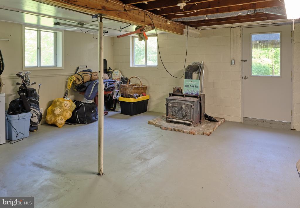 2795 HILL ROAD