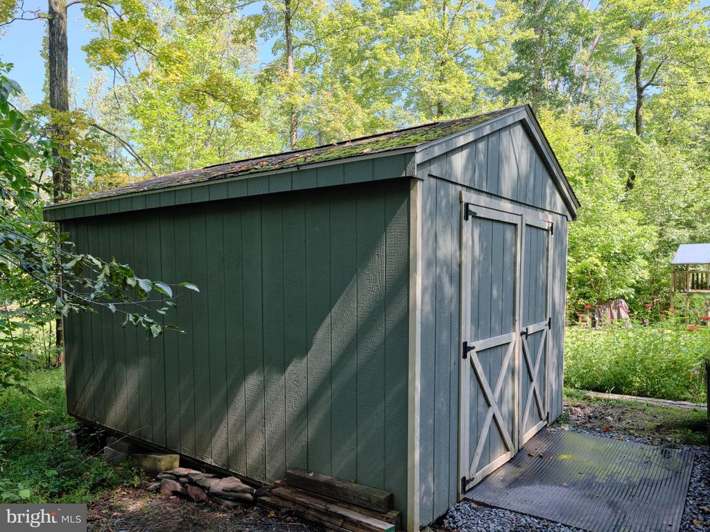 2795 HILL ROAD