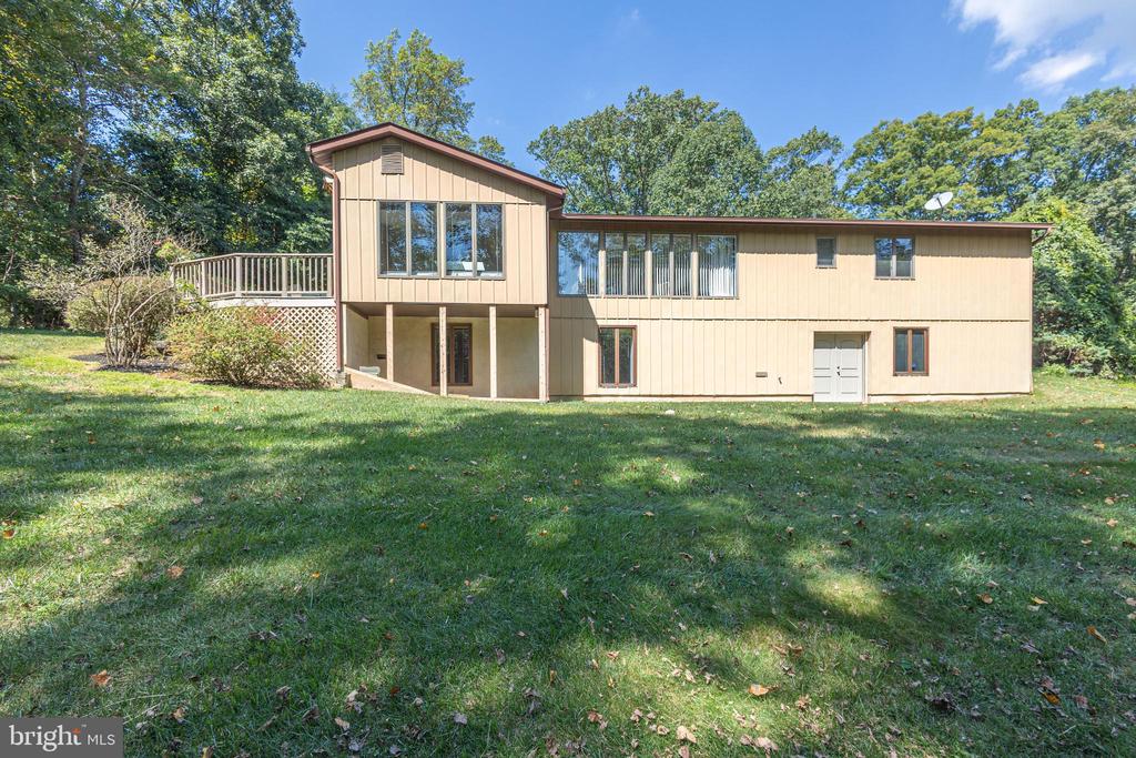 2880 SNAKE HILL ROAD