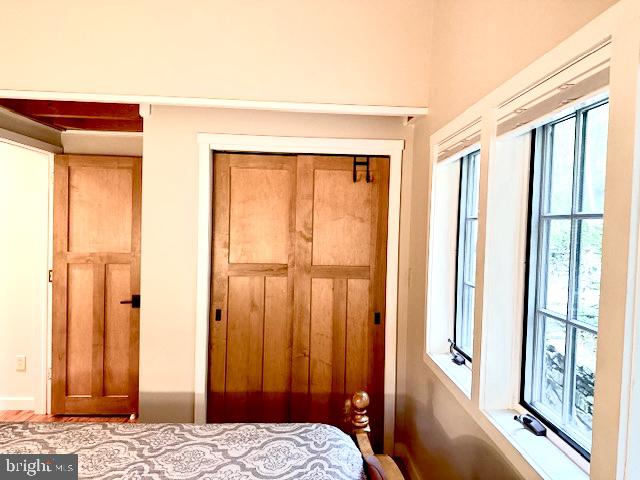 14 LEDGE LANE
