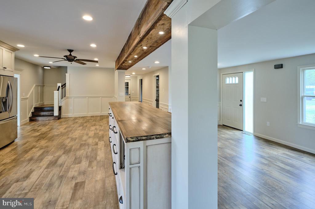 234 CREST DRIVE