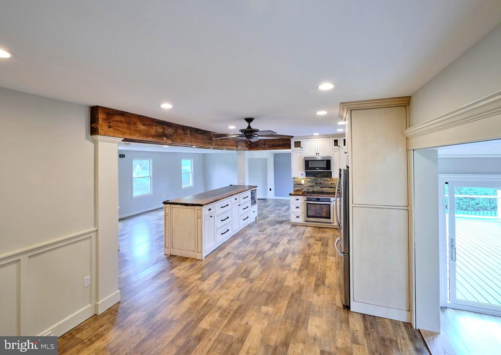 234 CREST DRIVE