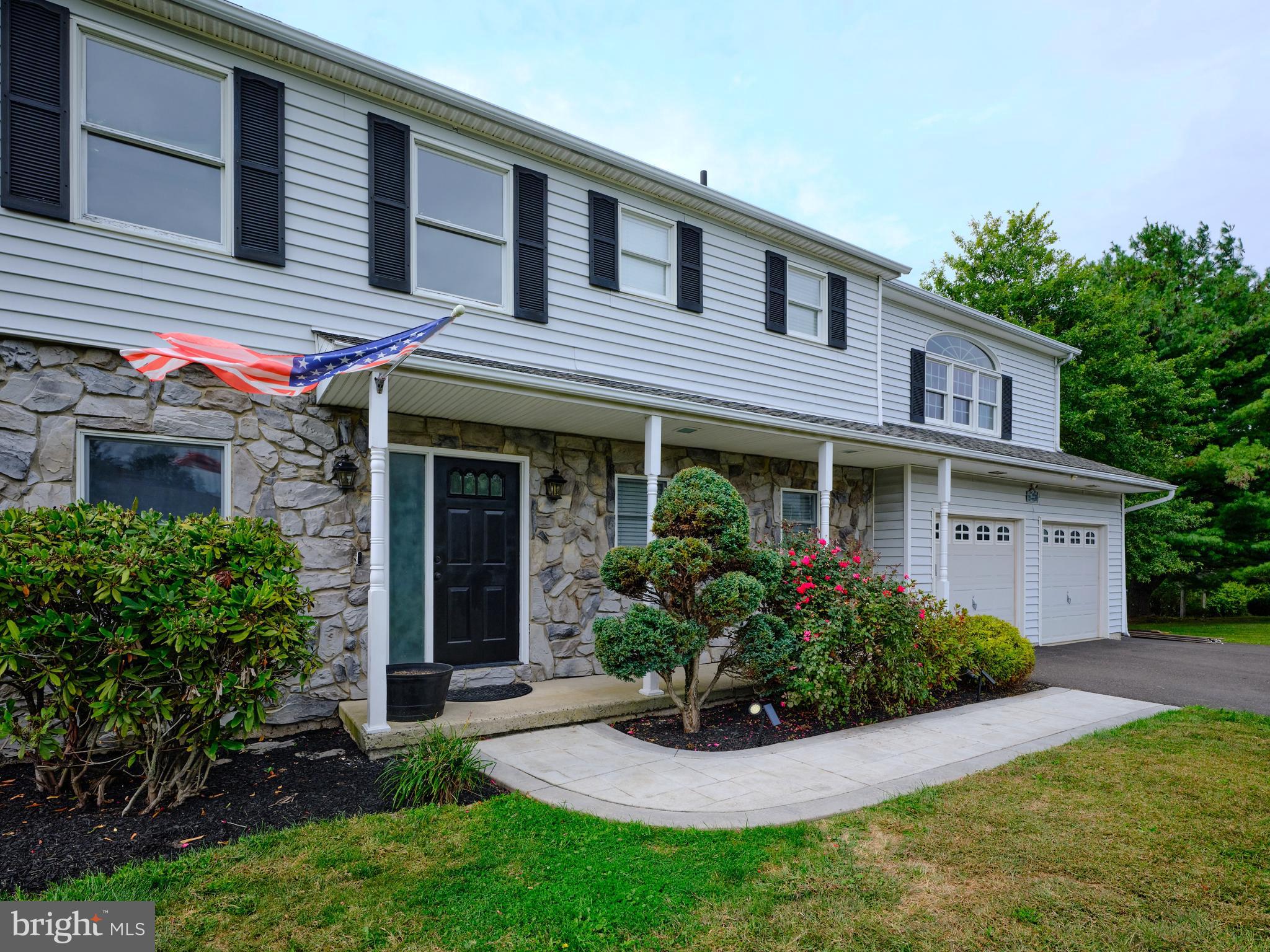 234 CREST DRIVE